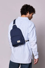 Hindbag Felix スリングバッグ - ネイビーブルー