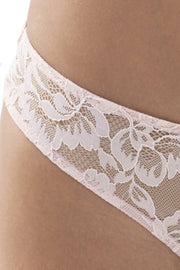 Mey Amazing String Lace Thong -Blossom Nude