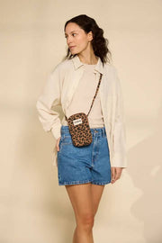 Hindbag Bill Phone Bag - レオパードシナモンブラウン