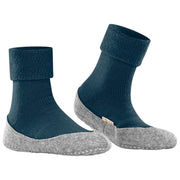 Falke Cosyshoe スリッパ ソックス - ベニス ナイト グリーン