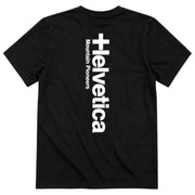 Helvetica Mountain Pioneers ファロ2 T-シャツ - ブラック