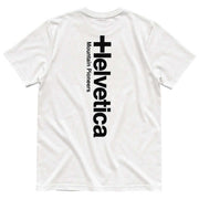 Helvetica Mountain Pioneers ファロ2 T-シャツ - ホワイト