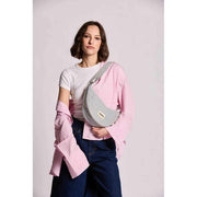 Hindbag Andrea ハーフムーン バッグ - ブルー ストライプ