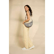 Hindbag Andrea Half Moon バッグ - レオパード オフホワイト