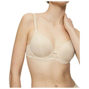 Triumph Amourette チャーム ワイヤーパッド入りブラ - Creamy Dream