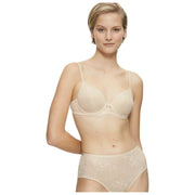 Triumph Amourette チャーム ワイヤーパッド入りブラ - Creamy Dream